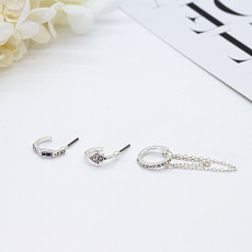 Il vestito d'argento Diamond Cartilage Hoop Earrings Princess ha tagliato Diamond Stud Earrings